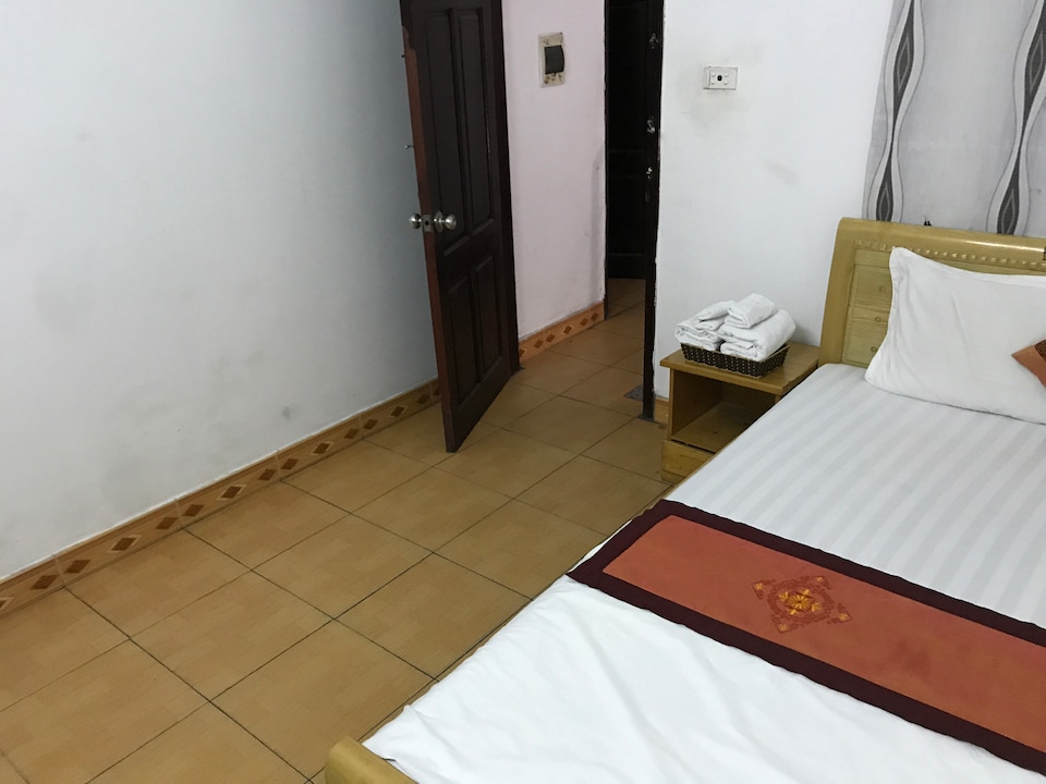 OYO 1005 Palace Hotel, Hai Bà Trưng, Hanoi