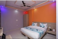 Hotel O JDJ Residency