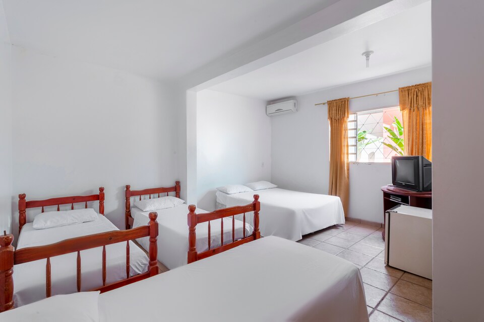 OYO Pousada Ln, BR_GO_Caldas Novas_1, Caldas Novas