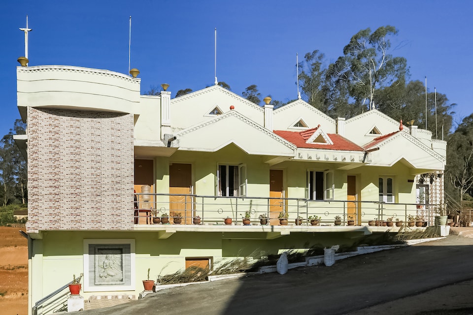 OYO 71350 Mini's Cottage, Ooty Town, Ooty