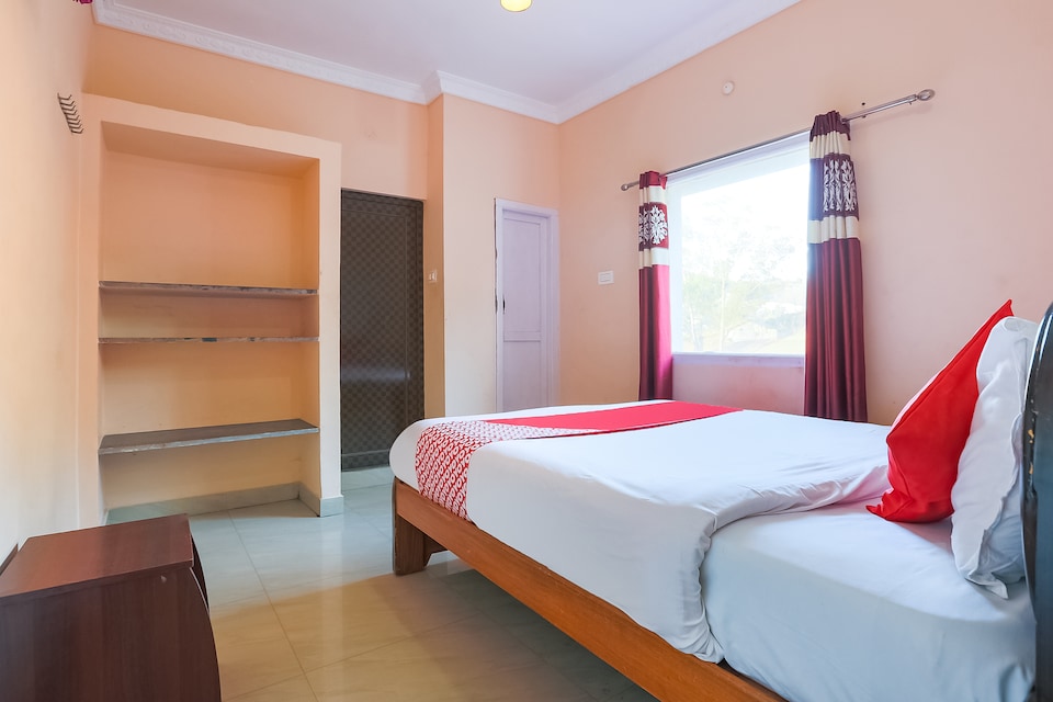 OYO 71350 Mini's Cottage, Ooty Town, Ooty