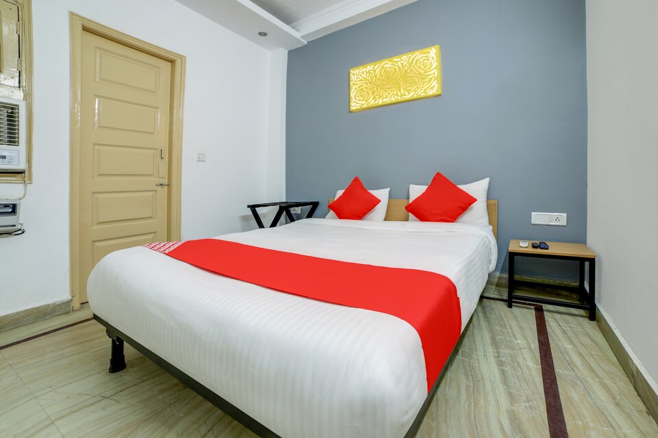 OYO 71379 Oyh Residency, Airport-Dwarka Delhi, Delhi