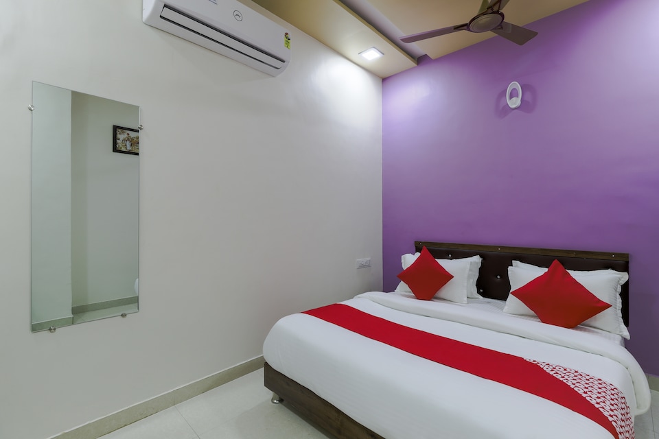 OYO 71401 Wood Plaza, Adimali Munnar, Munnar