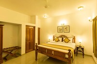 OYO Highland Heritage Near Mall De Goa