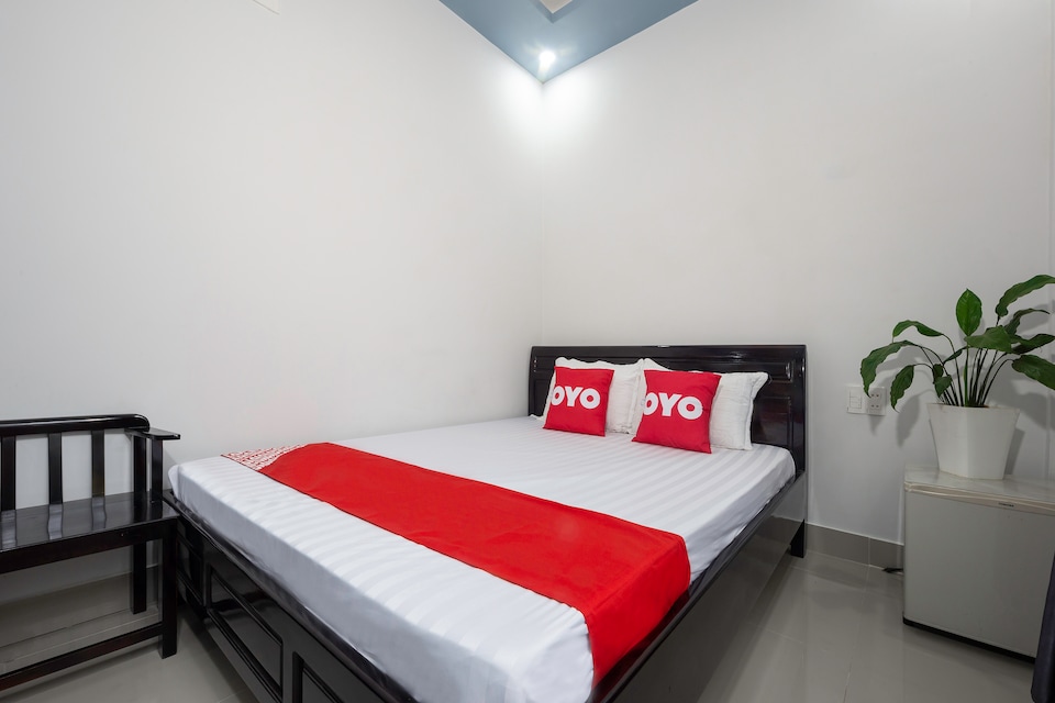 OYO 1022 Ngoc Hang Hotel, Phu Hoi, Hue