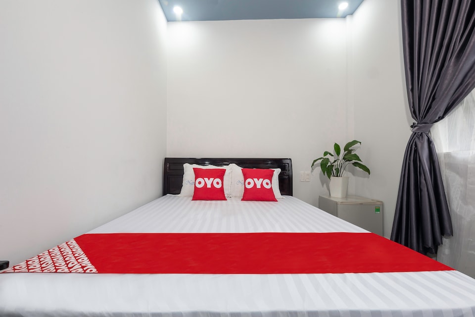 OYO 1022 Ngoc Hang Hotel, Phu Hoi, Hue