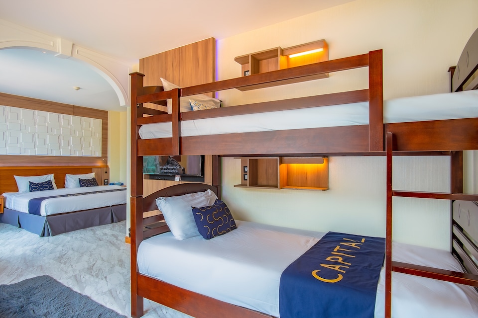 Capital O 806 Sira Grande Hotel And Spa, Patong P1, Phuket