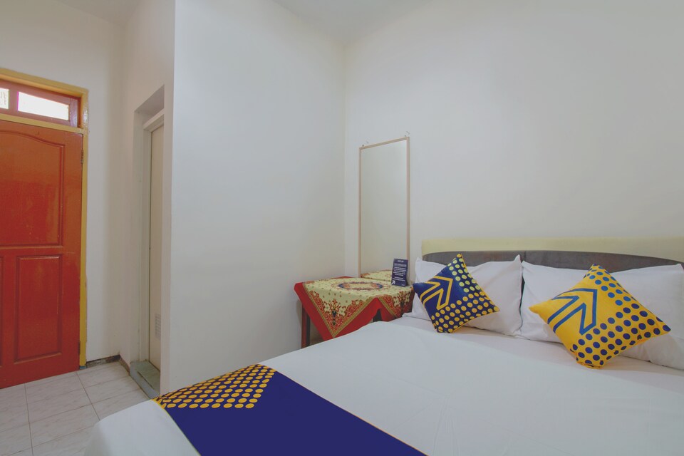 SPOT ON 3218 Bee Palm Family Syariah, Malang Kota, Malang