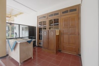 SPOT ON 3218 Bee Palm Family Syariah