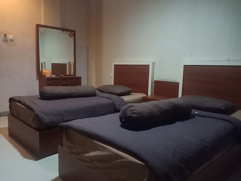 OYO 3258 Happy Inn Hotel, Kendari, Kendari