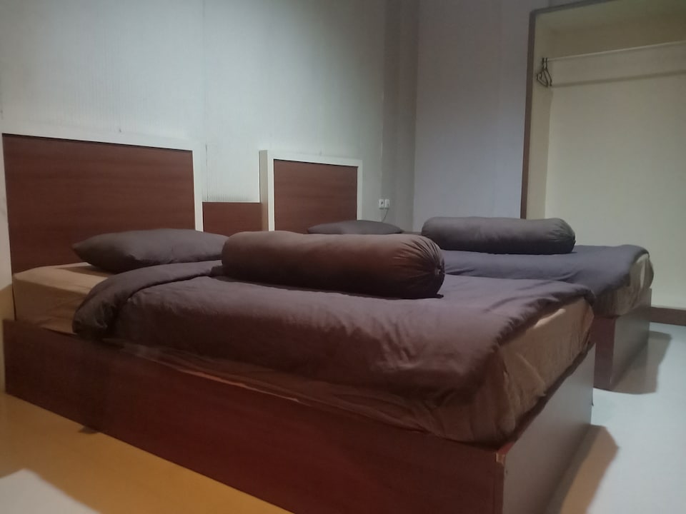 OYO 3258 Happy Inn Hotel, Kendari, Kendari