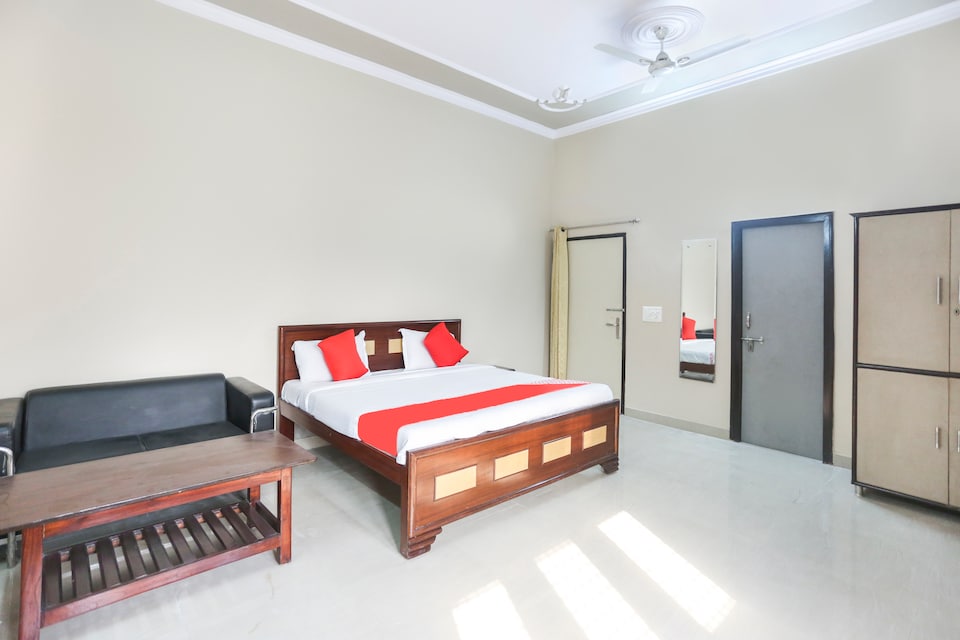 OYO 71493 Chetiya Farm House, Moradabad, Moradabad