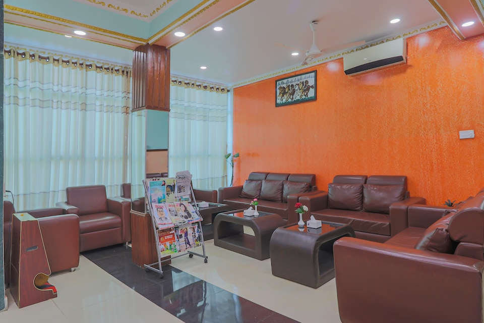 CAPITAL O781 Hotel Chris, Nawalparasi, Nawalparasi