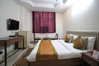 OYO Hotel Classic Near Gurudwara Shri Bangla Sahib