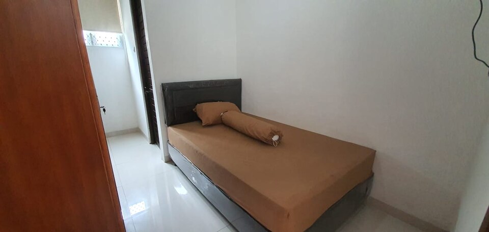 OYO 3265 Eco Stay Syariah, Pasar Minggu, Jakarta