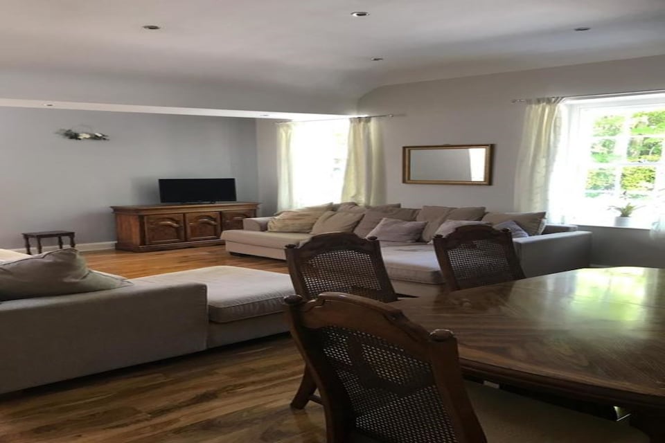 OYO Ellison Hall, Newcastle (North England), Newcastle