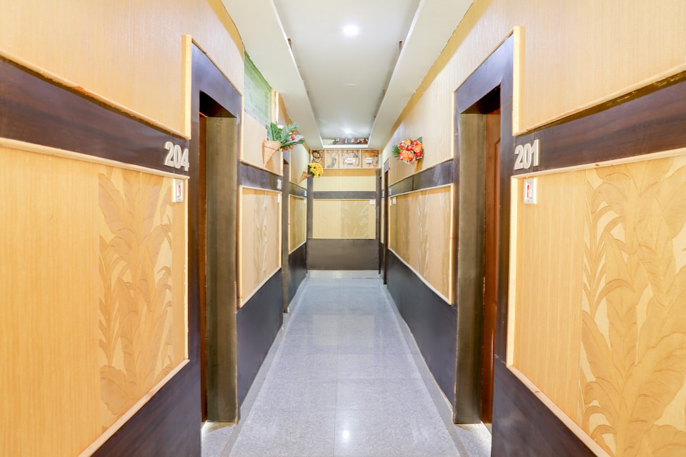 Capital O 71509 The Flying Bird, Pahalgam, Pahalgam