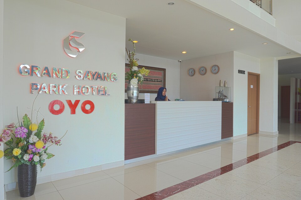 OYO 3269 Hotel Grand Sayang Park Makassar, Makassar, Makassar