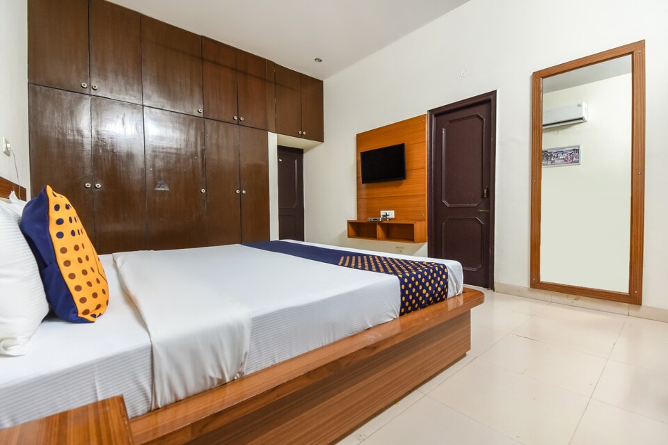 SPOT ON 71536 Hotel Waliya, Panchkula, Panchkula