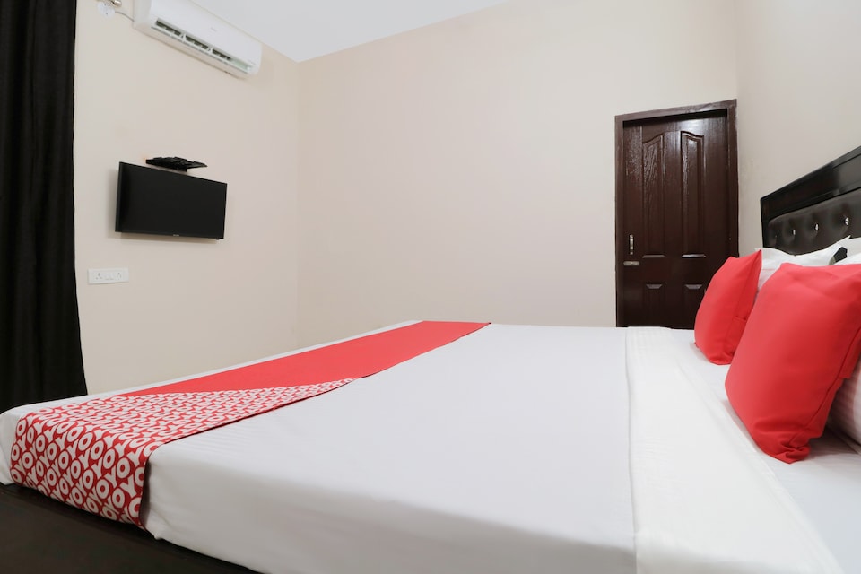 OYO 71543 Saket Hotel , Joshimath, Joshimath