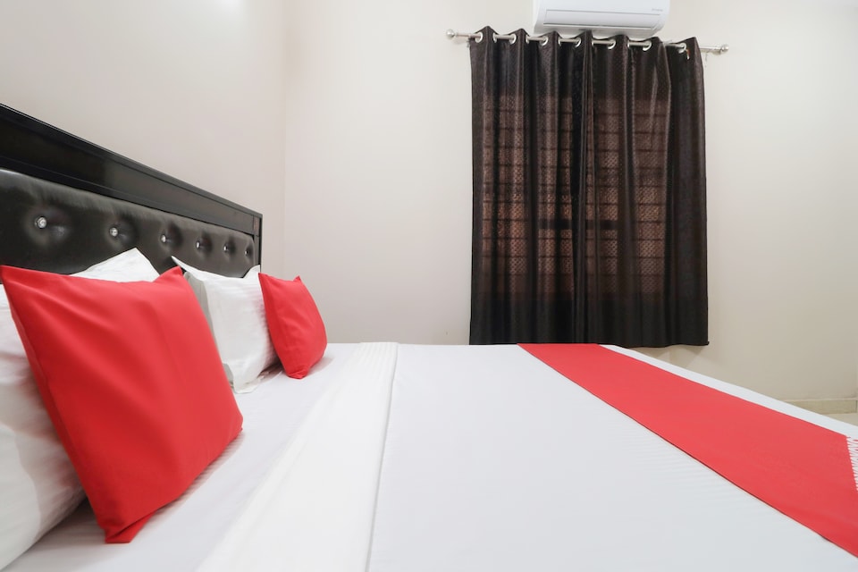 OYO 71543 Saket Hotel , Joshimath, Joshimath