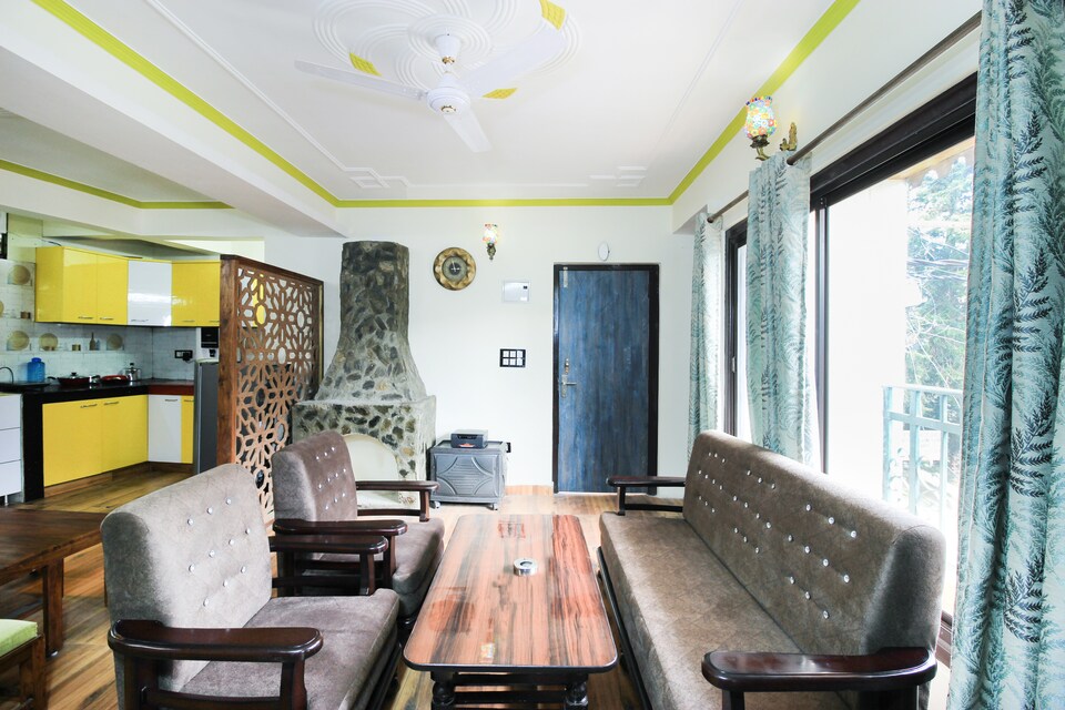 OYO Home 71560 Elegant 2bhk Bhowali, Bhowali Nainital, Nainital