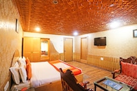 OYO Hotel Royal Park Gulmarg