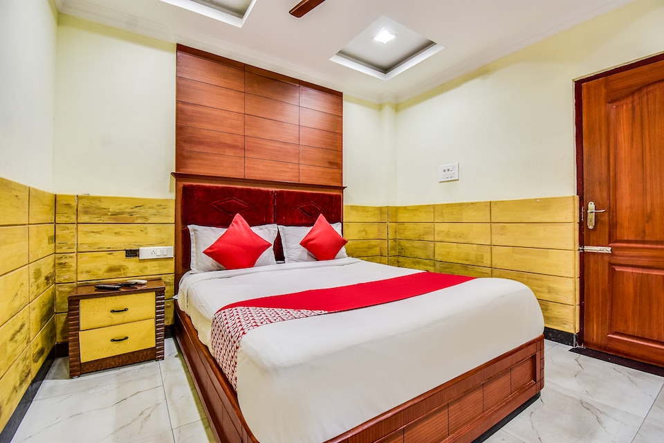 OYO 71568 Kesavan Residency, Dindigul Bus Stand, Dindigul