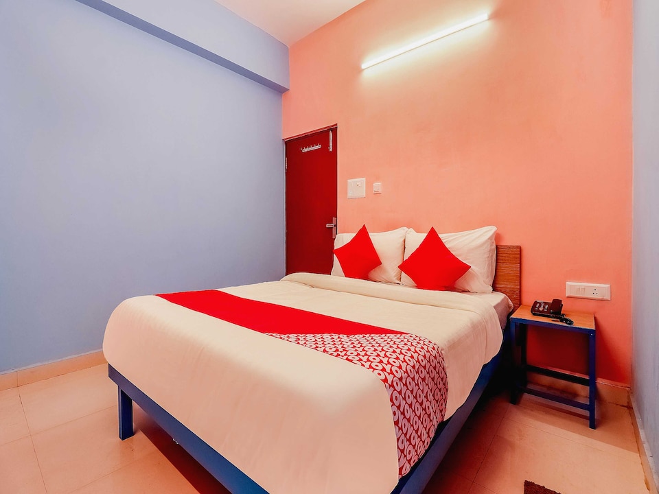 OYO Flagship Hotel Yash, Indira Nagar Lucknow, Lucknow