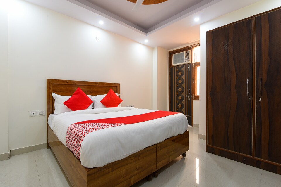 OYO 71599 Cozy Home, Airport-Dwarka Delhi, Delhi