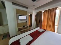 Collection O Hotel Highway Grand