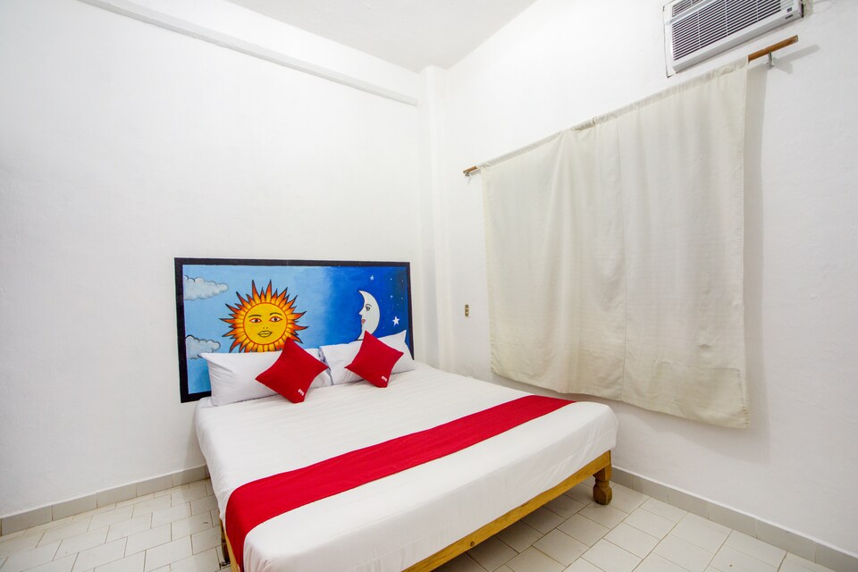 OYO Hotel Suites Tropicana Ixtapa, Zihuatanejo de Azueta, GRO, Zihuatanejo