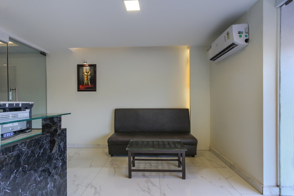 Capital O 71614 Hotel Rich Mount, Anna Salai Chennai, Chennai