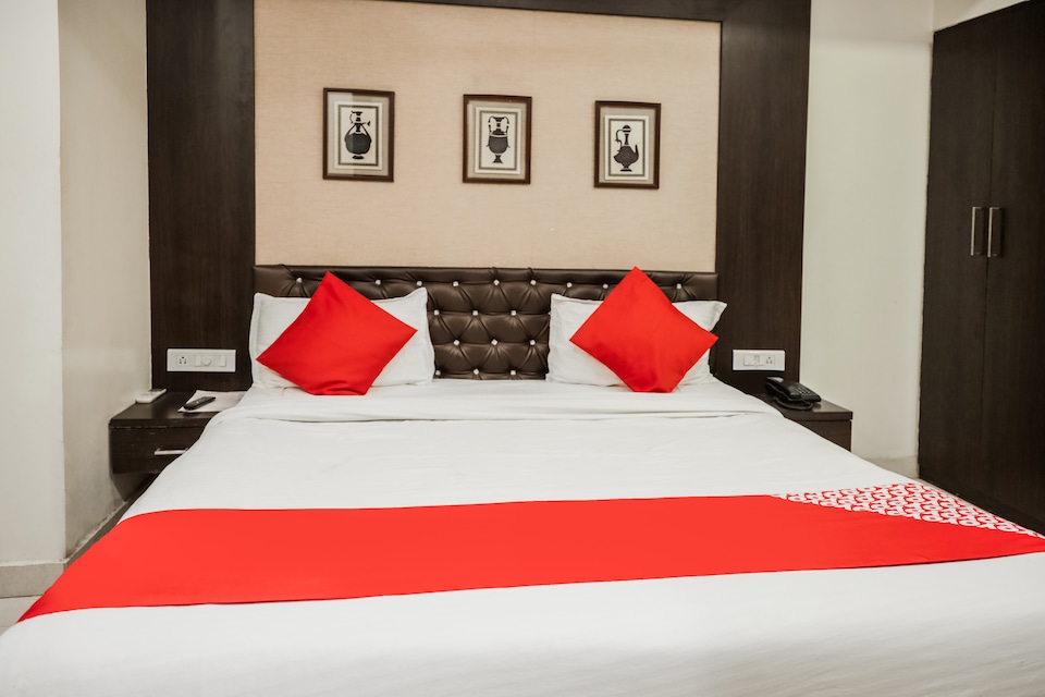 OYO 5967 Dev Palace, Ajmer Central, Ajmer